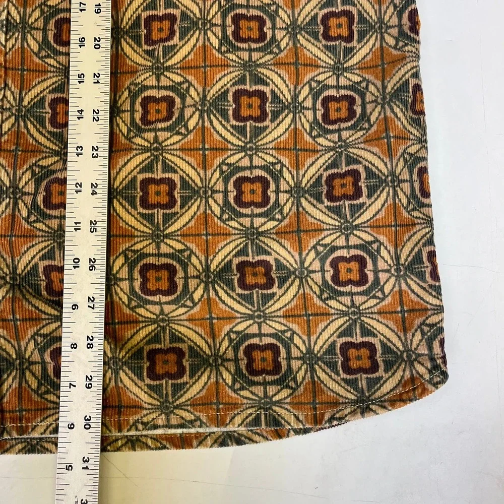 Urban Outfitters‎ Mens Corduroy Geometric Medallion Print Shirt Brown Tan Large